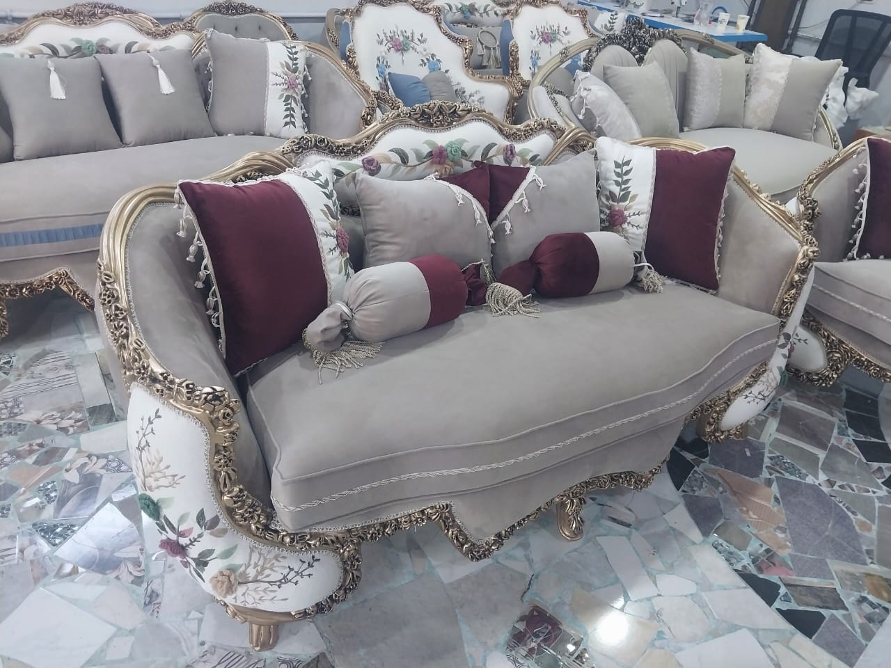 Royal furnitures