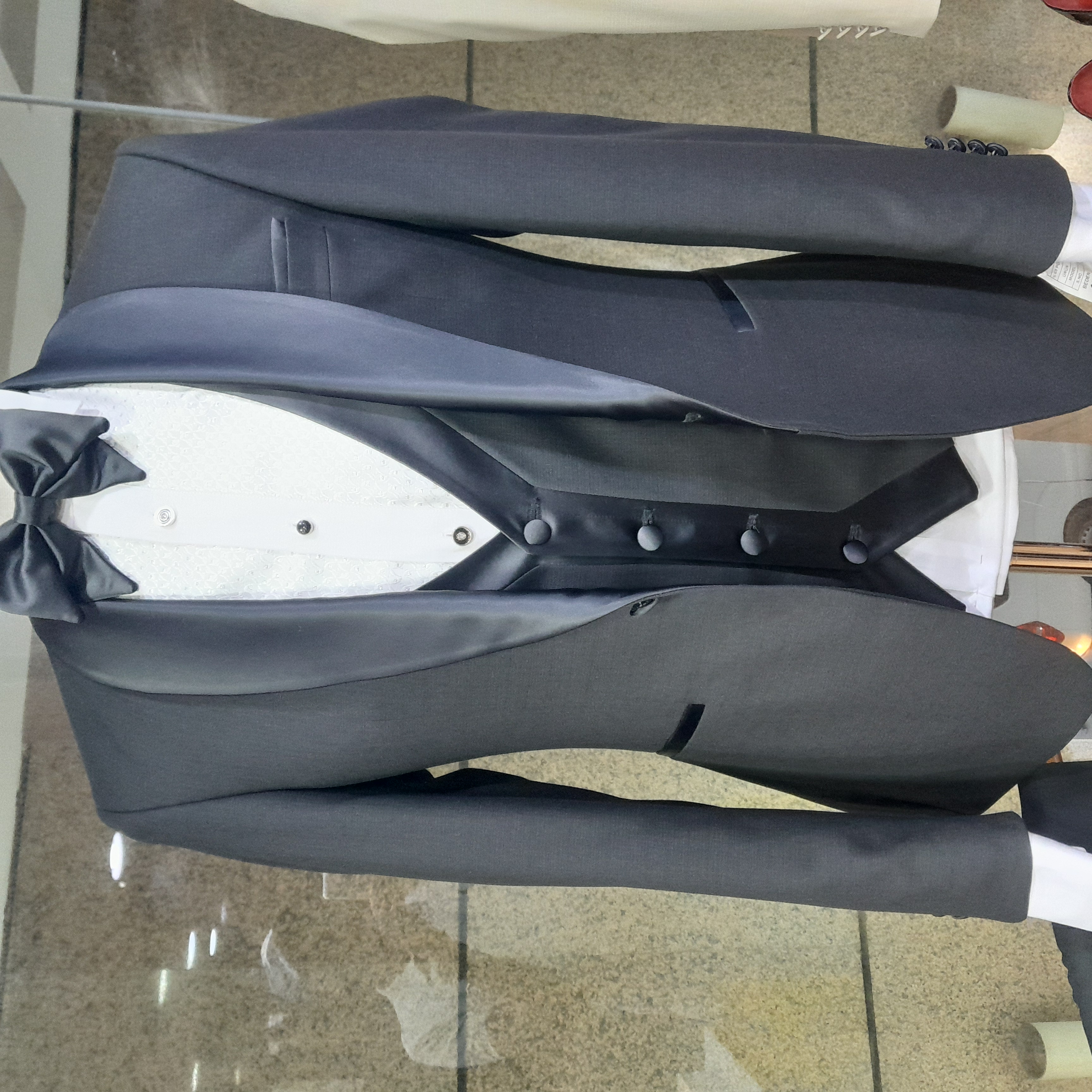 Men suit